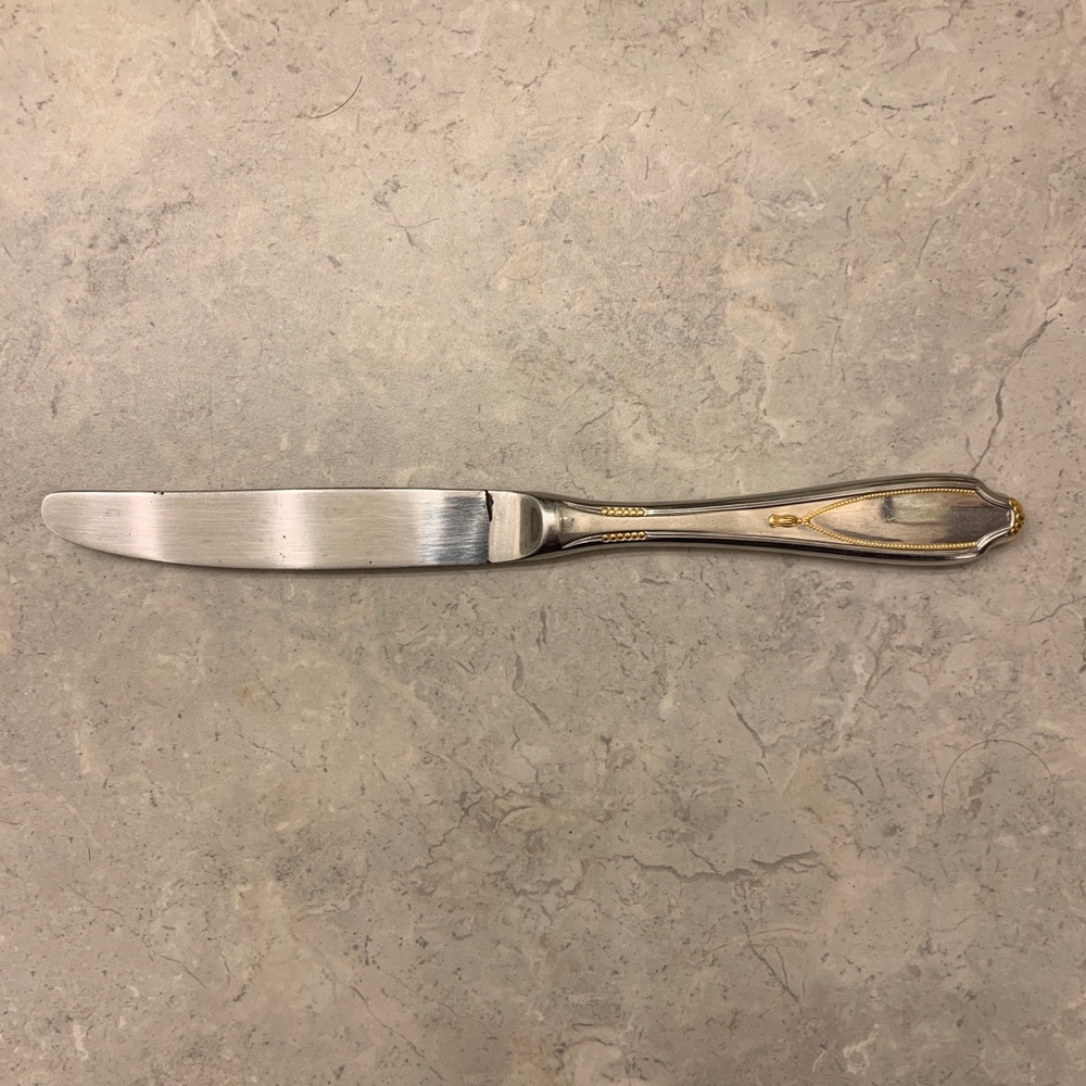 3/$20 One Yamazaki Victoria gold knife